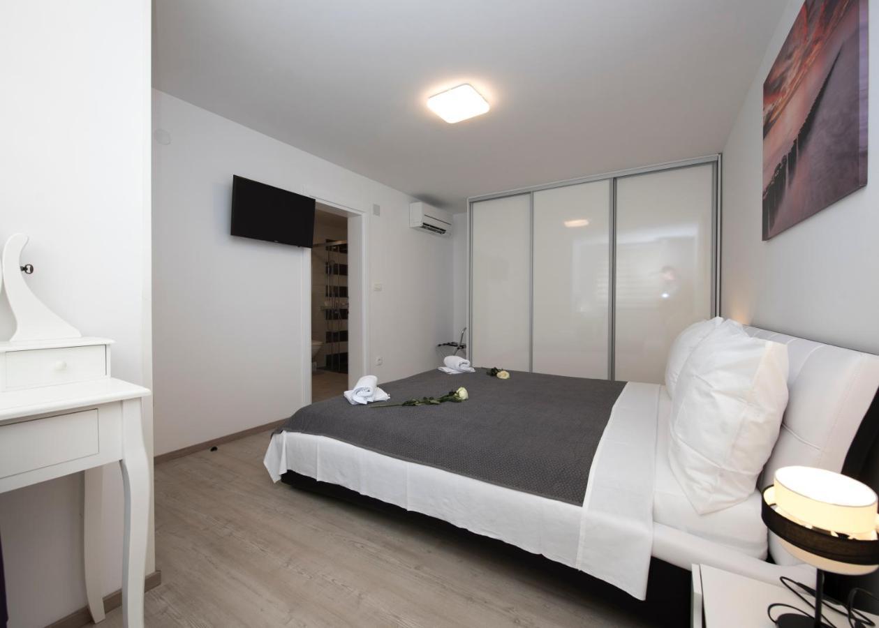 Apartment Piccolo Paradiso Split Buitenkant foto